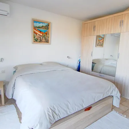 Madoni Villa Roquebrune-sur Argens